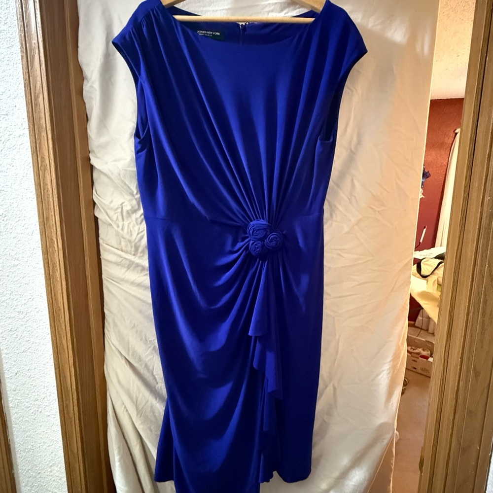 Jones New York Royal Blue Midi Elegant Dress W/ Draping & Rosettes. Like New!